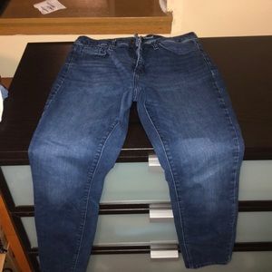 universal thread dark wash jeans